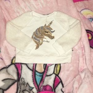 The children’s Place Unicorn Sweatshirt💓